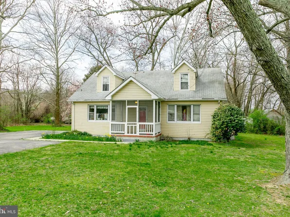 411 N Hook Rd, Pennsville, NJ 08070