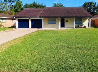 2601 Pickerton Dr, Deer Park, TX 77536