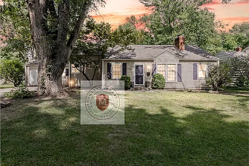 5135 Ash St Photo 1