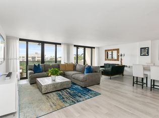 9300 S Bay Harbor Ter #5D, Miami Beach, FL 33154