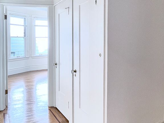 2nd image of 1840 Franklin St APT 7