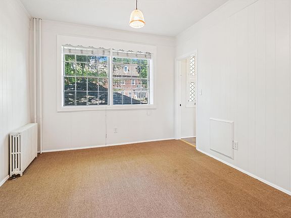 5th image of 3510 Greenmount Ave #1