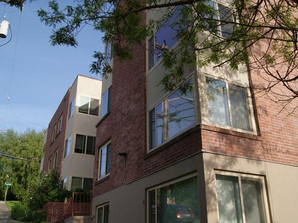 2500 E Denny Way APT 201