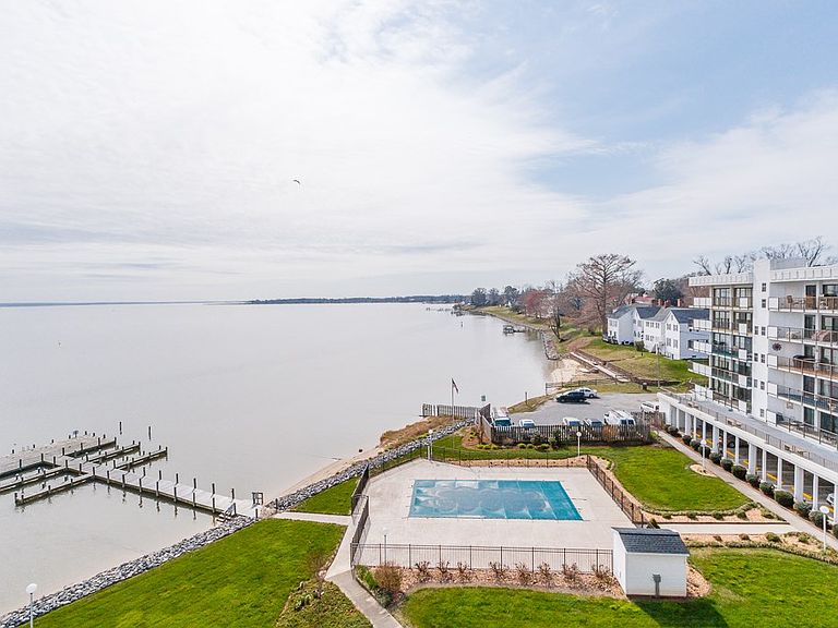 128 Prince St Tappahannock, VA, 22560 Apartments for Rent Zillow