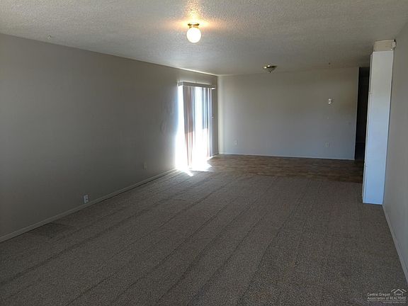 2nd image of 1288 SE 2nd St #1292