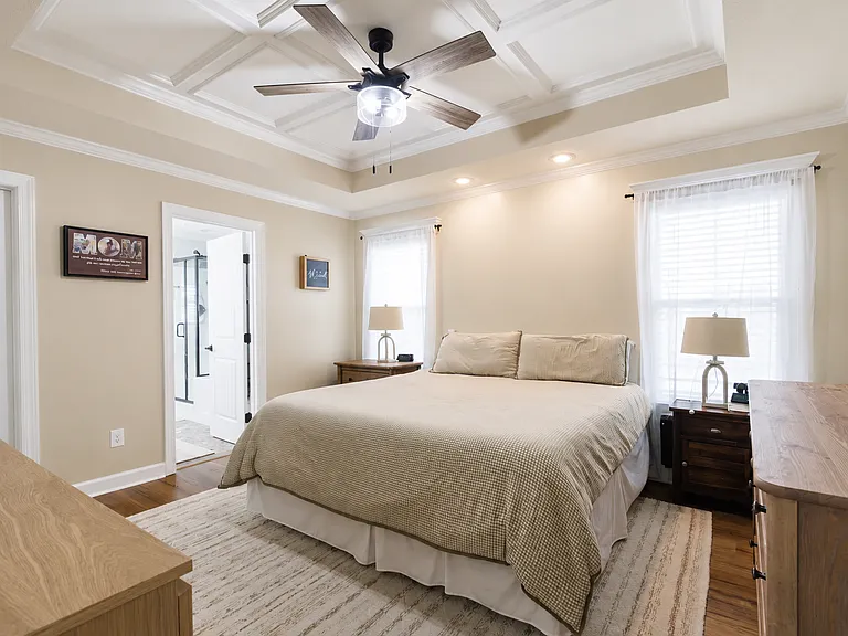 901 Sugarberry Dr — Photo 13