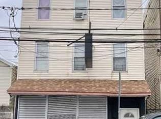 96 Summer Ave, Newark, NJ 07104