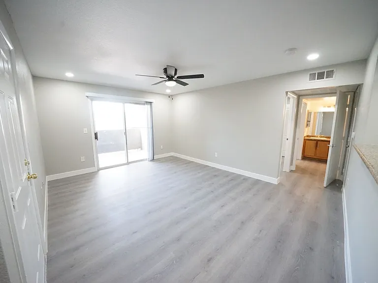 5055 W Hacienda Ave #1095 — Photo 6