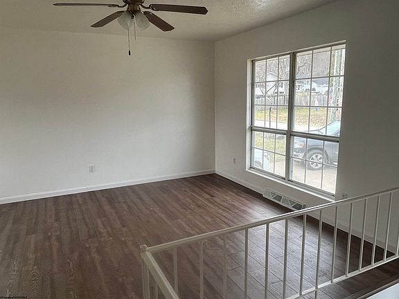 5th image of 287 Rada Ave