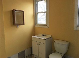 210 E 9th Ave #02, Roselle, NJ 07203