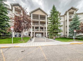 5000 N Somervale Ct SW #105, Calgary, AB T2Y4M1