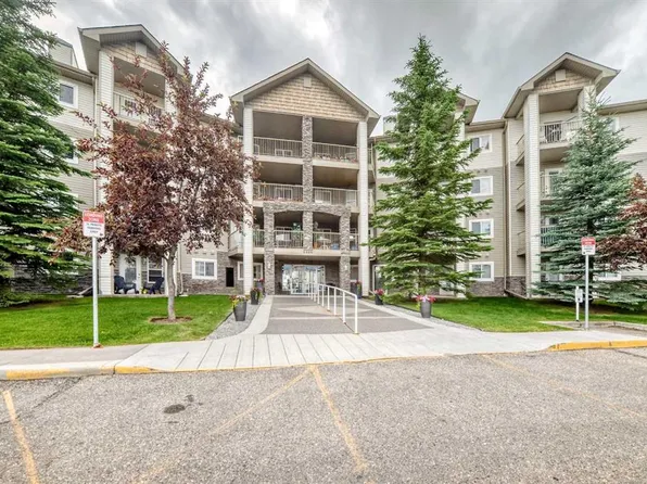 5000 N Somervale Ct SW #105, Calgary, AB T2Y 4M1