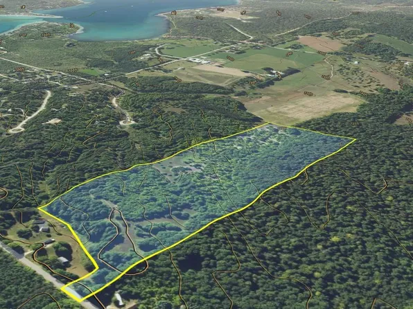 3328 Reycraft Rd, Boyne City, MI 49712