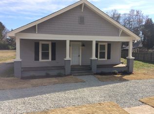 813 S Main St, Belmont, NC 28012