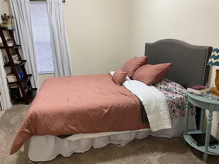 4004 SW 26th Dr #33 — Photo 9