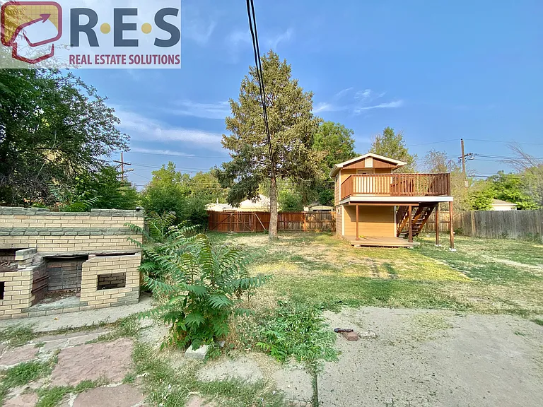 746 Galena St — Photo 12