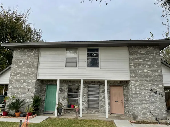 4611 Orange Cir N, Pearland, TX 77581