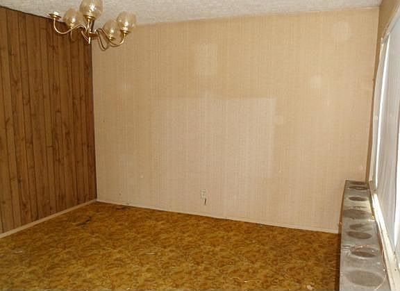 5th image of 9913 Ponder Ln