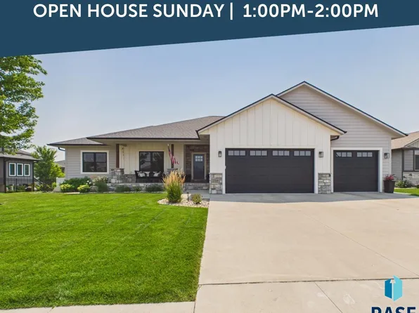 709 E Shadow Creek Ln, Sioux Falls, SD 57108