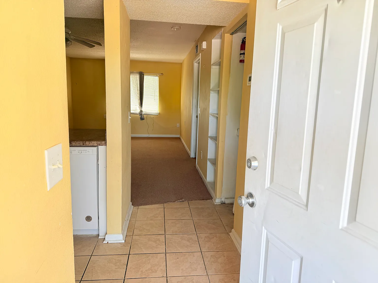 2 bed, $1,200 — Photo 3