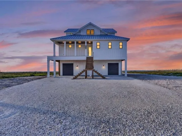 2642 Bienville Blvd, Dauphin Island, AL 36528