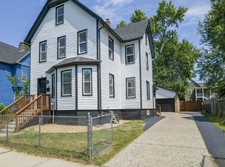 25 Dawes St, Springfield, MA 01109