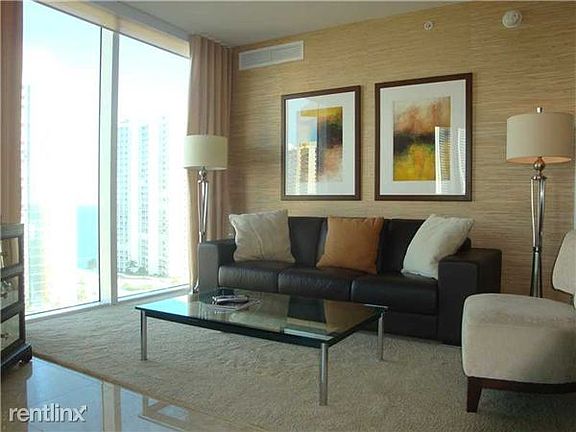 3rd image of 150 Sunny Isles Blvd #11706