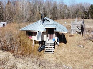 3263 Gray Ln, East Jordan, MI 49727