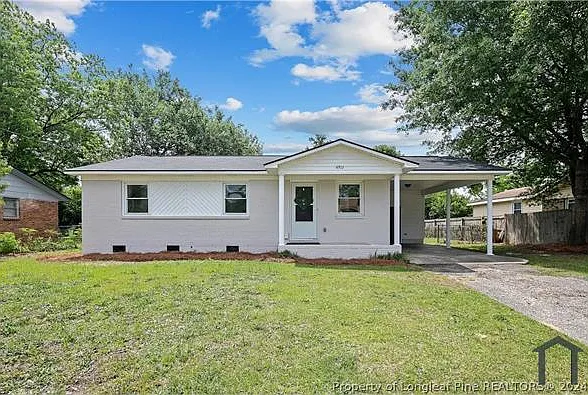 3 bed, 1220 sqft, $1,950 — Photo 2