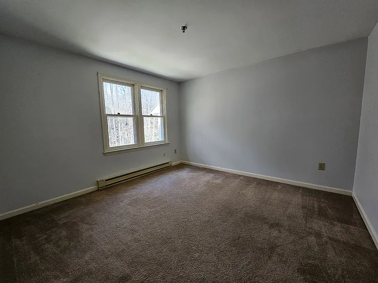 27 Candlewood Ln #B — Photo 11