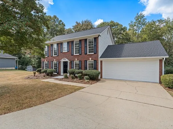 3305 Karen Ct, Phenix City, AL 36867