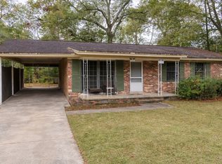 1307 Fairlane Dr, Dothan, AL 36301