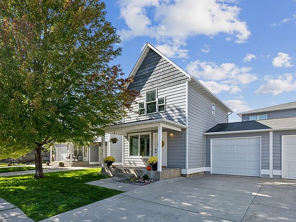 3rd image of 1341 Bulwer St #A
