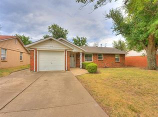 1012 Bell Dr, Midwest City, OK 73110