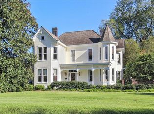 2817 Georges Ln, Alexandria, LA 71301