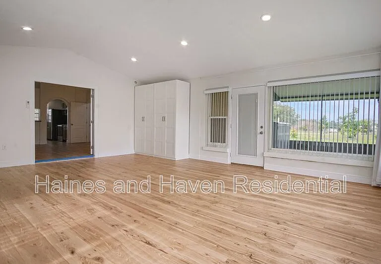 1207 Coda Ct — Photo 13