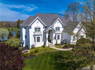 207 Emerson Pines Dr, Cranberry Township, PA