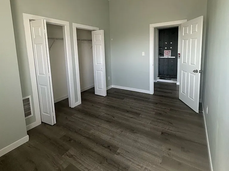 362 Richmond St #8 — Photo 10