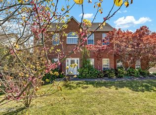 1641 Breezy Ridge Trl, Knoxville, TN 37922