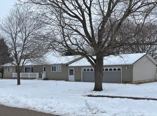 505 2nd Ave, Bagley, IA 50026