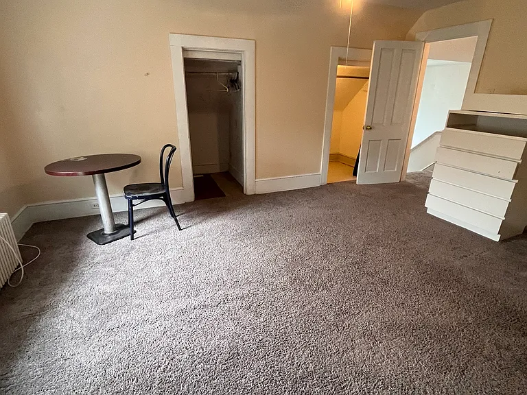 5859 Hobart St #2 — Photo 45
