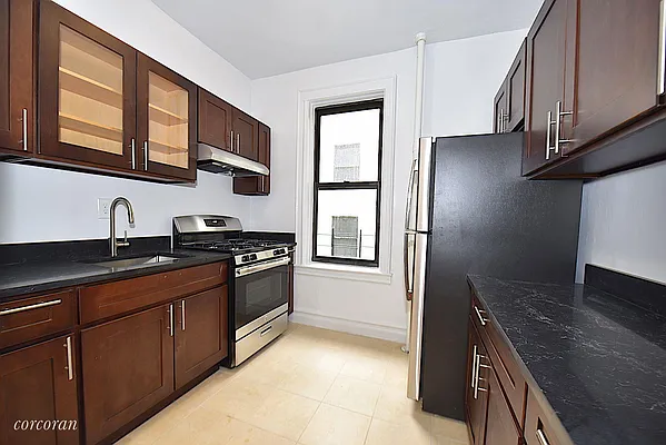 Rented by Corcoran | media 18