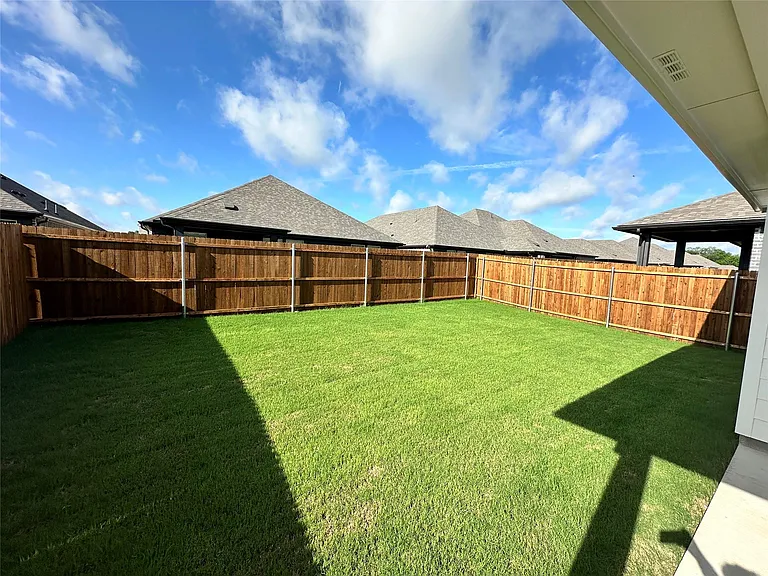 501 Dorothy Dr — Photo 16
