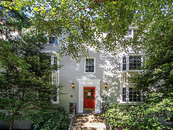 5th image of 820 S Arlington Mill Dr #3-304