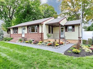 33 Arlene Ct, New City, NY 10956