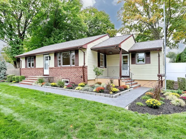 33 Arlene Court, New City, NY 10956