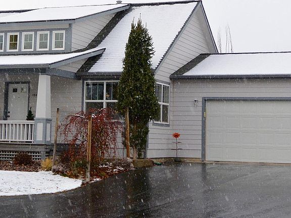 2nd image of 1340 Lily Ct