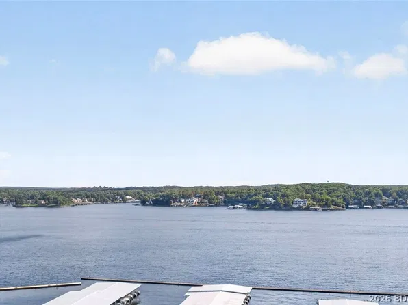 72 Palisades Lakeview Dr #3A, Lake Ozark, MO 65049