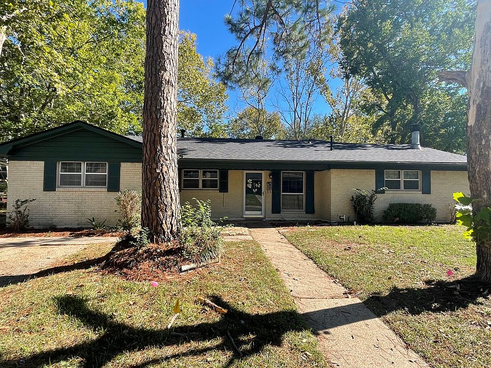 1st image of 9357 Savanna Dr