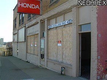 2nd image of 519 Market St